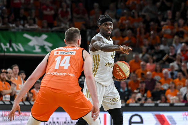 非一帆风顺 非一帆风顺