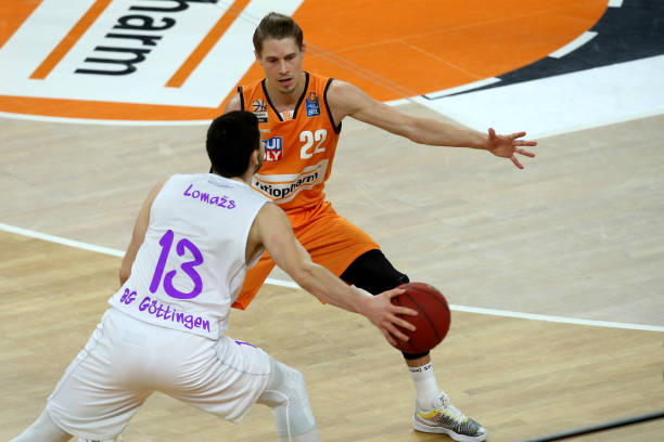 在他看来 在他看来